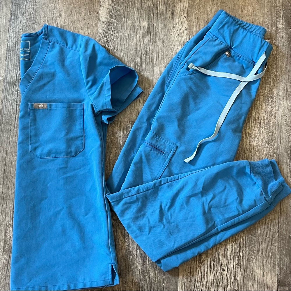 XXS figs Zamora jogger and Catarina top set royal blue